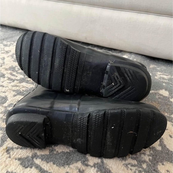 Hunter Original Short Gloss Rain Boots - Picture 4 of 9